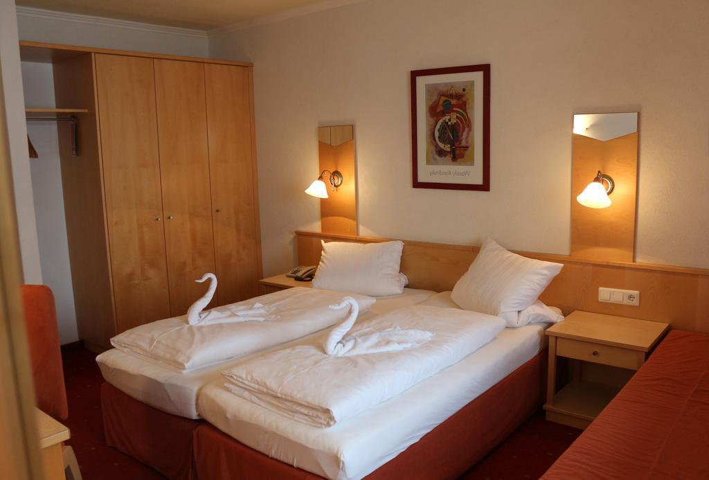 Alpenhotel Regina Nauders Δωμάτιο φωτογραφία